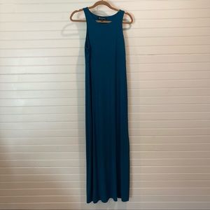 Athleta Maxi Dress With Side Slit Size M